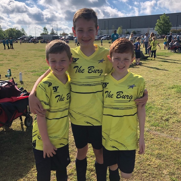 Meet your Posher, Crystal - Picture 5 of 7